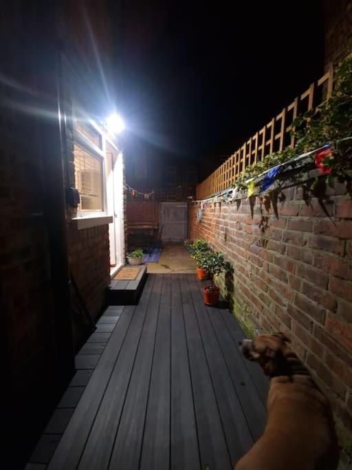 Gorgeous Edwardian Terrace In Old Trafford Villa Manchester Exterior foto